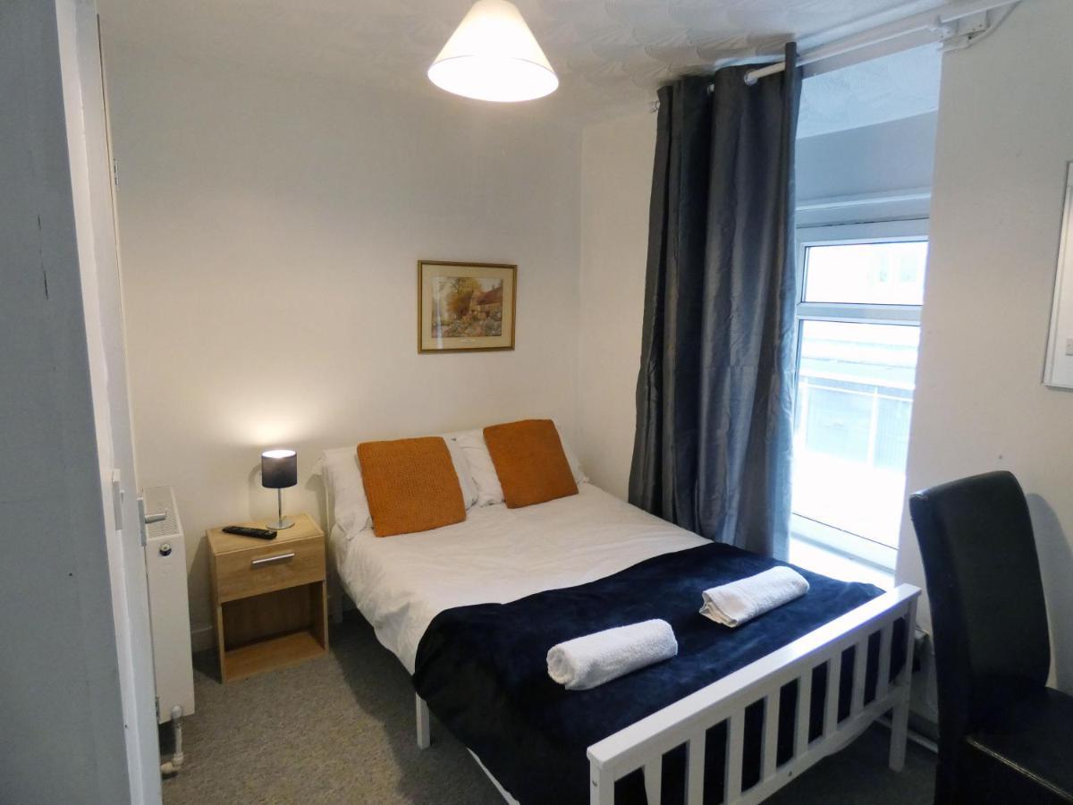 Bridge Street En Suite Rooms Merthyr Tydfil Eksteriør bilde